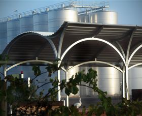 Andrew Peace Wines - Accommodation NSW 1