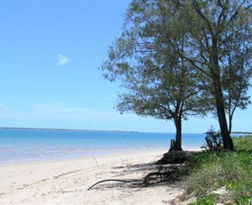 Dhamitjinya (East Woody Island) And Galaru (East Woody Beach) - Accommodation NSW 2