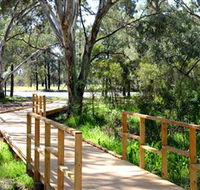 Green Corridor Walking Track - Accommodation NSW