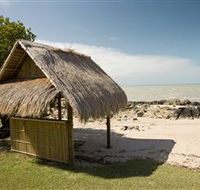 Dugong Sanctuary - Clairview - Accommodation NSW