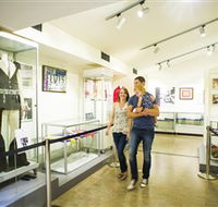 Henry Parkes Centre - Accommodation NSW