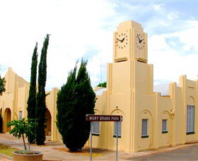 Moree Heritage And Art Deco Guided Walk - Accommodation NSW 1