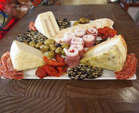 Knights Meats And Deli - Accommodation NSW 1