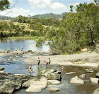 Polly McQuinns - Accommodation NSW