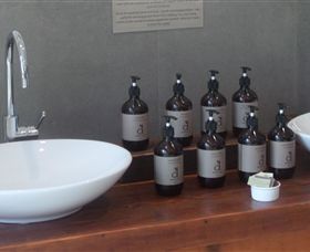 Dindi Naturals - Accommodation NSW 2