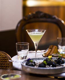 Parlour Wine Room - Accommodation NSW 2