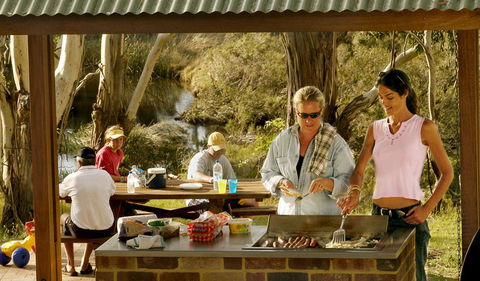 Apsley Falls Picnic Area - Accommodation NSW 0