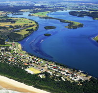 Manning Point Beach - Accommodation NSW