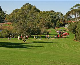 Richard Gutteridge Gardens - Accommodation NSW 3