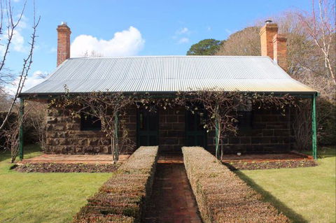 Mount Mitchell - Accommodation NSW 3
