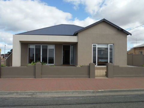Stansbury Beach House - Accommodation NSW 1