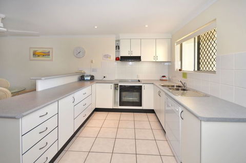 Raintrees Resort - Accommodation NSW 4