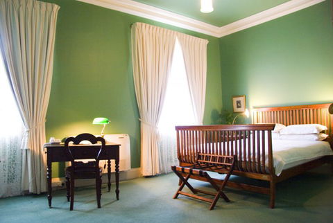 Imperial Fine Accommodation - Accommodation NSW 1