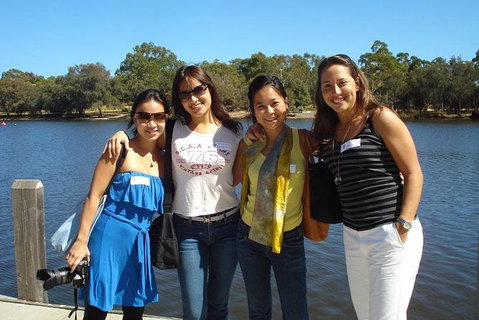 1/2 Day Swan Valley Wine Cheese & Chocolate Tour Inc Afternoon Cruise To Perth - Accommodation NSW 4