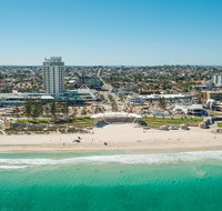 A day of leisure on the Sunset Coast - Accommodation NSW