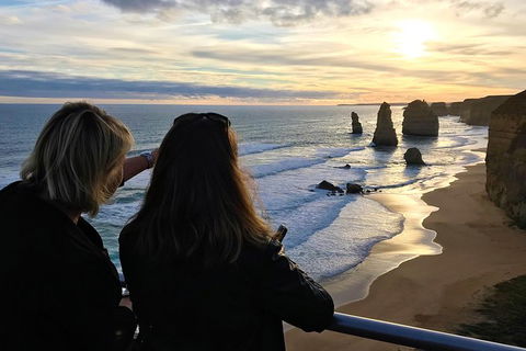 Private Full-Day Great Ocean Road Tour With Helicopter Ride - Accommodation NSW 4