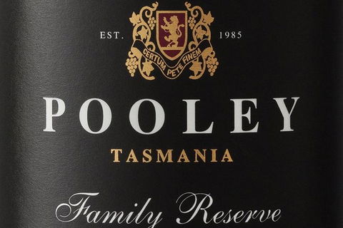 A Sommelier Guided Tour: Thursday Afternoon Wine Gin Cheese & Cocktails - Accommodation NSW 10