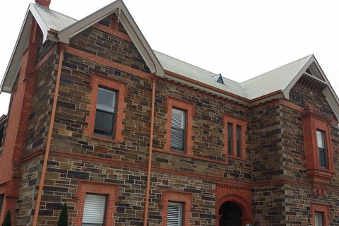 Adelaide Walking Tour: Grand Mansions And Sub-Divisions - Accommodation NSW 4