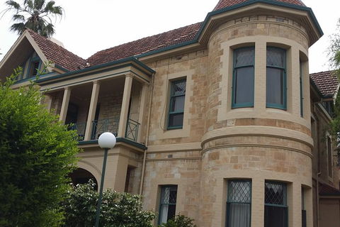 Adelaide Walking Tour: Grand Mansions And Sub-Divisions - Accommodation NSW 3