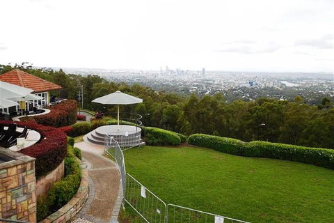 You Choose The Tour: Brisbane Private Chauffeur Driven Personal Tour - Accommodation NSW 1