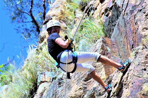 Abseiling The Kangaroo Point Cliffs In Brisbane - Accommodation NSW 3