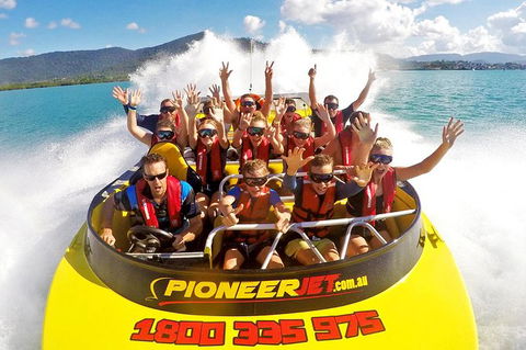 Airlie Beach Jet Boat Thrill Ride - Accommodation NSW 4