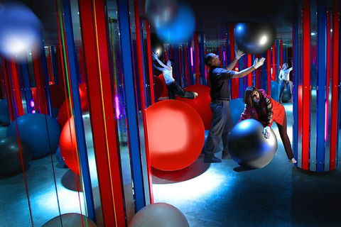 Infinity Attraction In Queensland Admission Ticket - Accommodation NSW 3