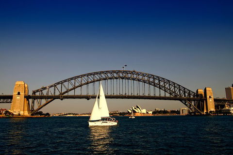Sydney Harbour Luxury Sailing Trip Including Lunch - Accommodation NSW 4