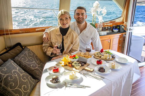 Private Sydney Harbour Lunch Cruise Including Unlimited Drinks - Accommodation NSW 5