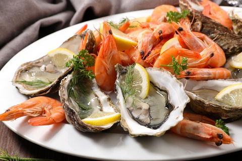 Christmas Day Lunch Cruise On Sydney Harbour - Accommodation NSW 10