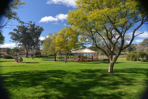 Kelly Reserve - Accommodation NSW 0