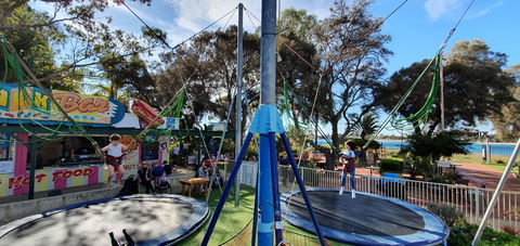 King Carnival With Mini Golf - Accommodation NSW 0