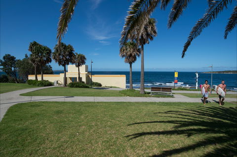 Oak Park Beach Cronulla - Accommodation NSW 1