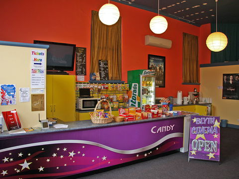 Blyth Cinema - Accommodation NSW 2