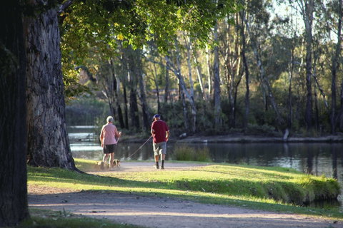 Lake Benalla - Accommodation NSW 0