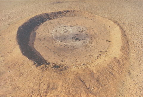 Wolfe Creek Crater National Park - Accommodation NSW 0