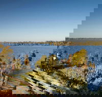 Yanga Lake Viewing Deck - Accommodation NSW