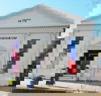 Sluga Gallery - Accommodation NSW