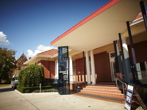Wangaratta Library - Accommodation NSW 2