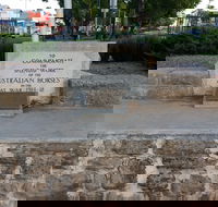 Barmera Horse Trough - Accommodation NSW