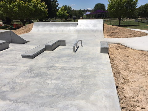 Blayney Skate Park - Accommodation NSW 2