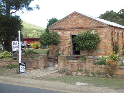 Bligh Museum Of Pacific Exploration - Accommodation NSW 0
