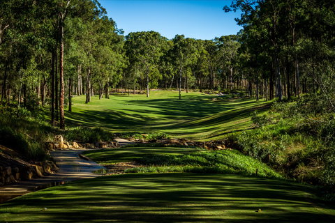Brookwater Golf And Country Club - Accommodation NSW 1