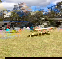 Cerisebrook Orchard and Family Golf - Accommodation NSW