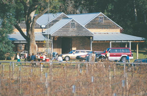 Craft Beer And Wine Trail, Peel Region - Accommodation NSW 2