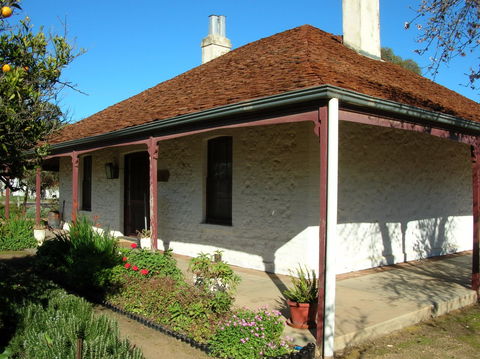 Discovering Historic Kadina Town Drive - Accommodation NSW 1