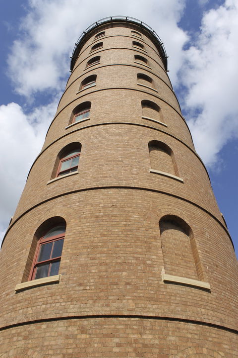 East  Bundaberg Water Tower - Accommodation NSW 1