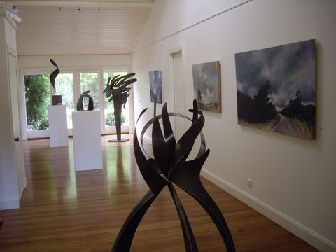Ivy Hill Gallery - Accommodation NSW 0