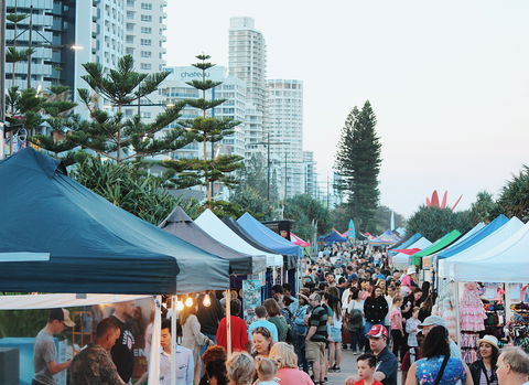 Surfers Paradise Beachfront Markets - Accommodation NSW 0
