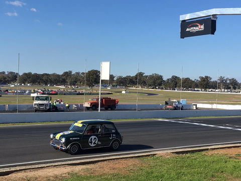 Winton Motor Raceway - Accommodation NSW 1